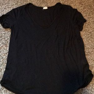 black vneck tee